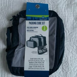 NWT Packing Cube set